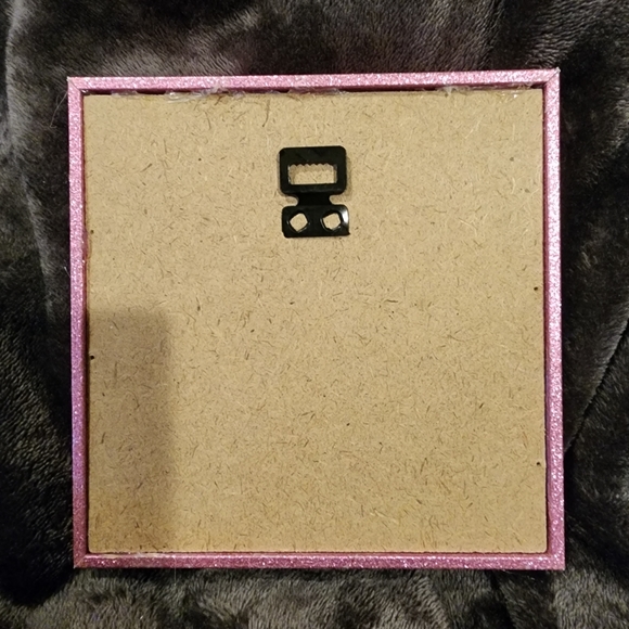 🎈5/$10🎈 Pink Sparkly "Dream Big" Wall Decor - Picture 3 of 5